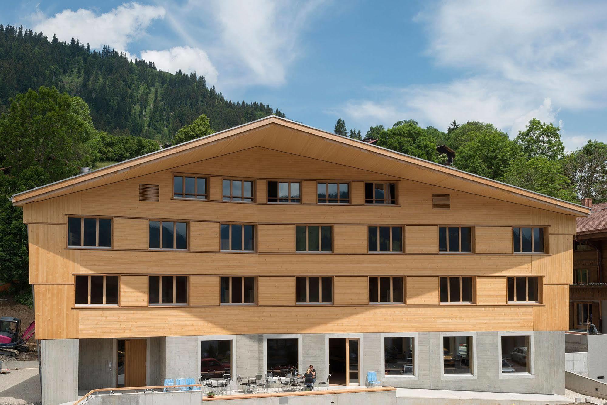 Saanen Gstaad Youth Hostel Kültér fotó