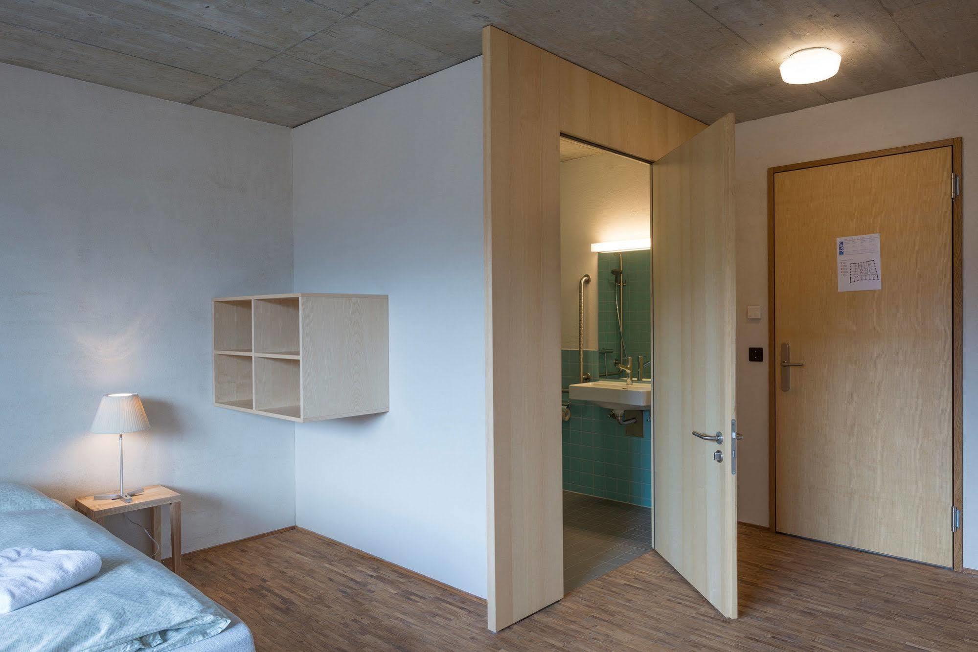 Saanen Gstaad Youth Hostel Kültér fotó
